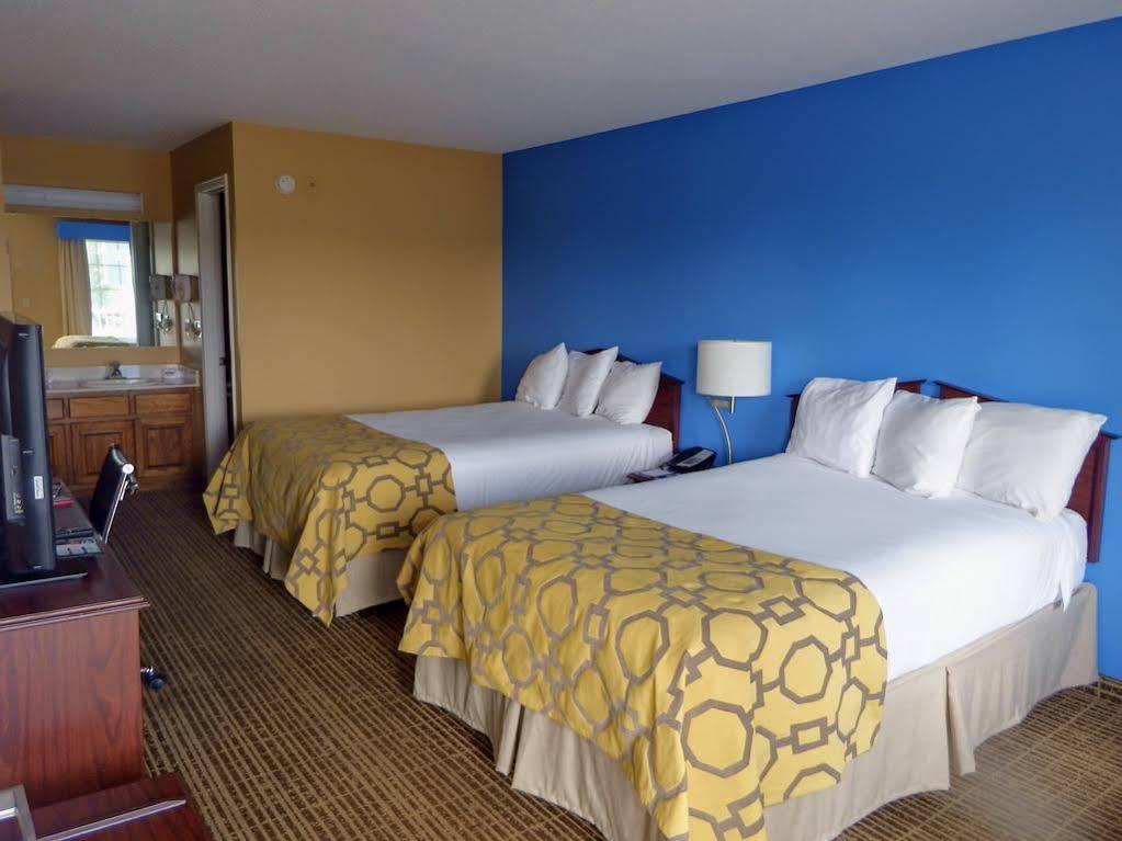 Baymont By Wyndham Florence/Muscle Shoals Экстерьер фото
